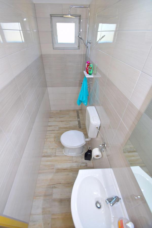 Holiday Home Zeljko,Marija & Jakov Starigrad Paklenica Extérieur photo
